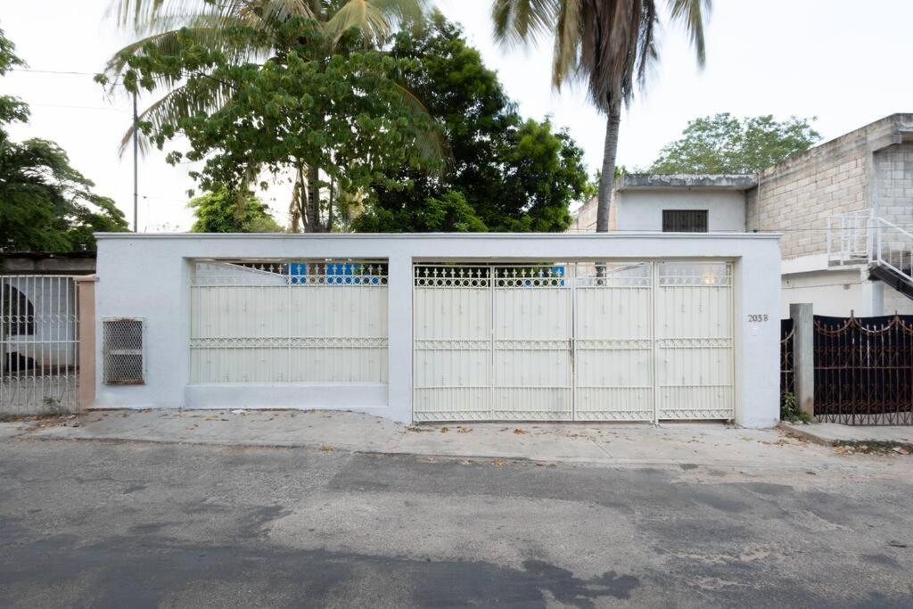 바야돌리드 La Sultana Amazing New House With Pool 빌라 외부 사진